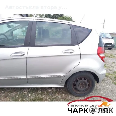 Врата задна лява Мерцедес А180, снимка 1