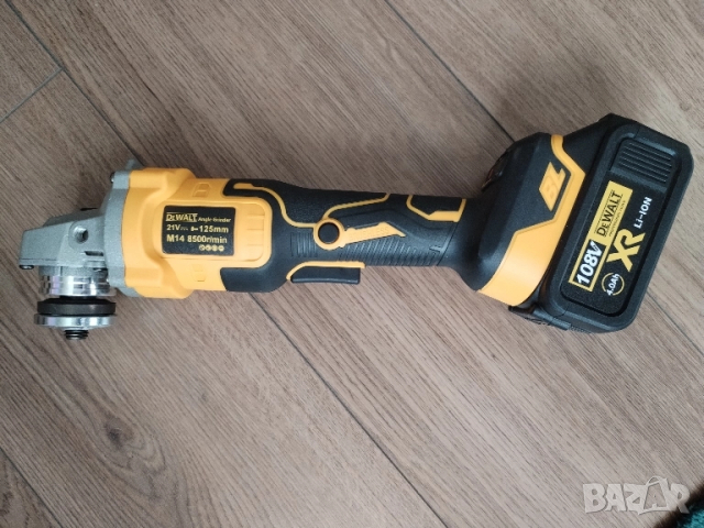 Безчеткови акумулаторни машини 4 в 1 винтоверт гайковерт ъглошлайф перфоратор с четири батерии ., снимка 7 - Други инструменти - 51357395