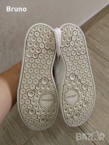 Дамски кецове Adidas , снимка 4 - Кецове - 50512330