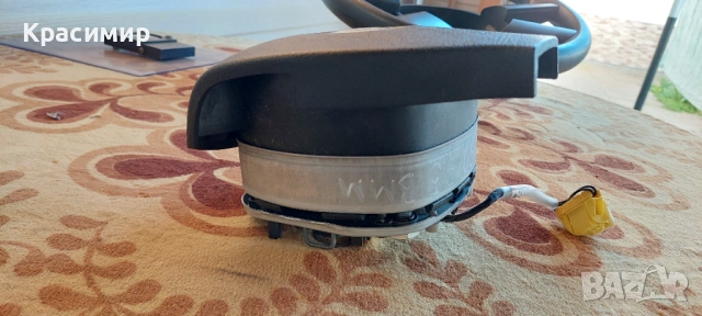 Еърбек волан за VW Golf 5 ,трилъчев, снимка 5 - Части - 53596127