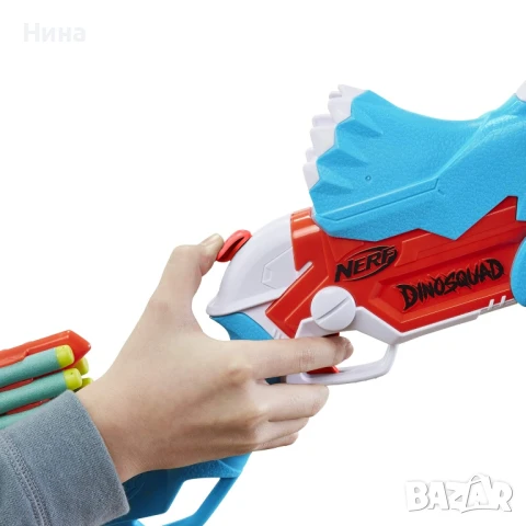 NERF DinoSquad Tricera бластер, 3-стрелковидна чупеща се цев, 12 Nerf стрелички, държач за стрели , снимка 5 - Други - 50732419