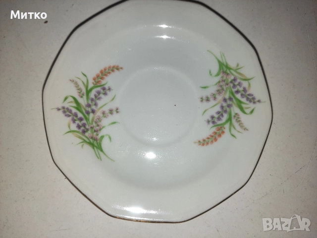 Ретро Български порцеланов сервиз за кафе, снимка 7 - Сервизи - 52802839