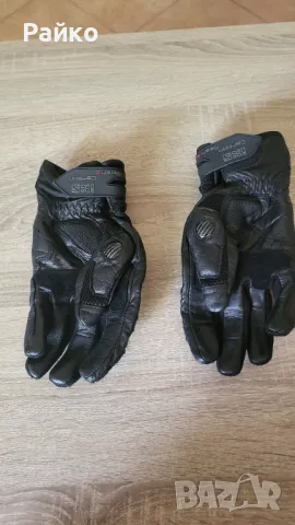 Летни мото ръкавици IXS Carbon Mesh 3, снимка 4 - Ръкавици - 49938784