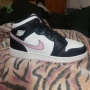 Nike Air Jordan 1 Mid номер 39,5-40 оригинални маратонки , снимка 17