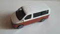 Bburago Volkswagen VW T6.1 Transporter 2020 - Мащаб 1:43, снимка 2