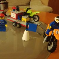 Конструктор Лего - модел LEGO Off-Road 4433 - Dirt Bike Transporter, снимка 3 - Конструктори - 39260590