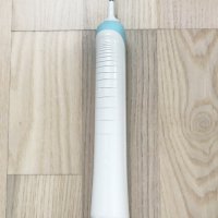 Електрическа четка за зъби Oral-B Professional Care 500, снимка 5 - Други - 33148756