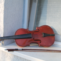 Цигулка Кремона , снимка 1 - Струнни инструменти - 44533117