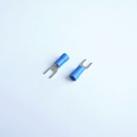 Кабелно ухо тип вилка с изолация синьо 4mm/2,5mm2, снимка 1 - Друга електроника - 42588843