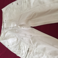 Бели панталони, снимка 4 - Къси панталони и бермуди - 36343607
