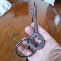 Стар метален ключ #5, снимка 2 - Други ценни предмети - 41935910