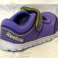 Детски обувки Reebok номер 22 23, снимка 6 - Детски маратонки - 36391706
