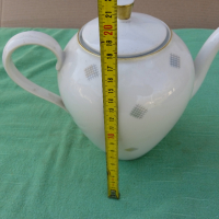 Немски класически порцеланов чайник, снимка 8 - Аксесоари за кухня - 36224398