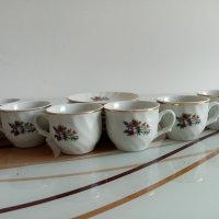 Чашки с подложни чинийки Китка, снимка 4 - Чаши - 42094359