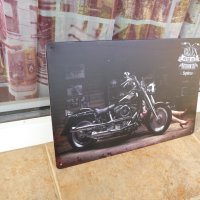 Мотор мацка еротика метална табела гараж Харлей мотоциклет  , снимка 2 - Рекламни табели - 41570102