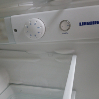 Малък хладилник с вътрешна камера Liebherr 2  години гаранция!, снимка 7 - Хладилници - 44834043