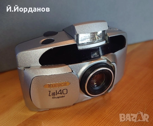 Продавам фотокамера,работеща с лента, снимка 1