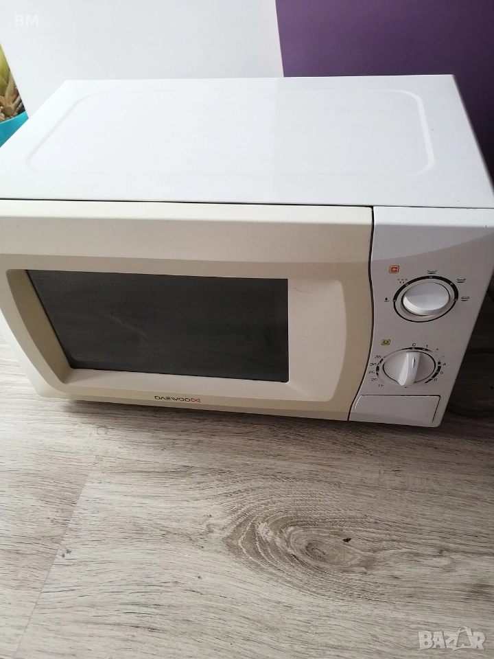 Микровълнова DAEWOO, снимка 1