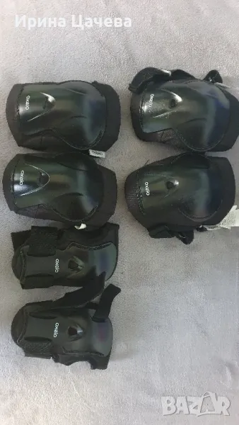 Комплект на наколенки,налакътници и протектори за китка, снимка 1