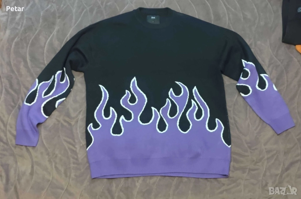 НОВ Пуловер house brand purple flames, снимка 1