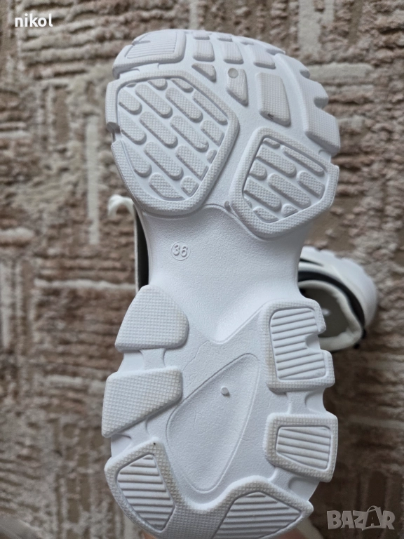 Продавам нови маратонки, снимка 1