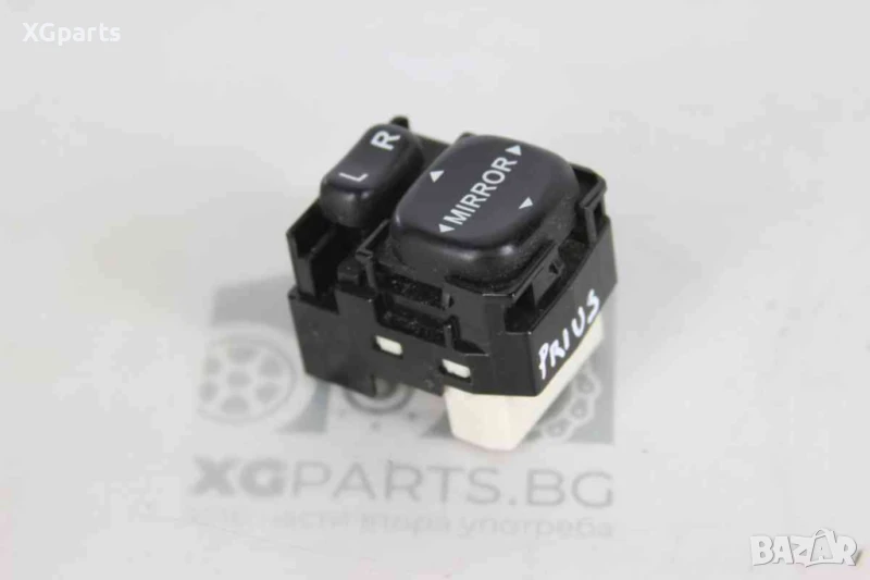 Бутон ел. огледала за Toyota Prius II (2003-2009), снимка 1