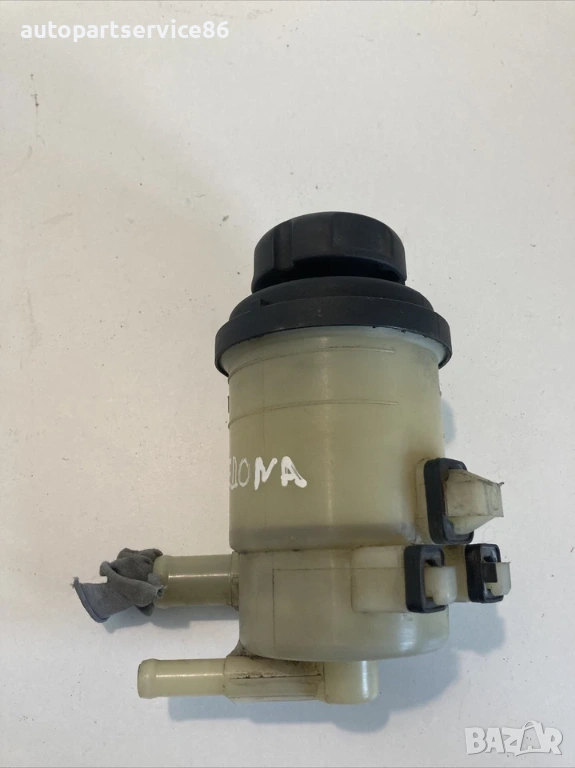 Резервоар за хидравлична течност на сервоуправлението за KIA Carnival 2.9 CRDi (2006–2012) 57150-4D1, снимка 1
