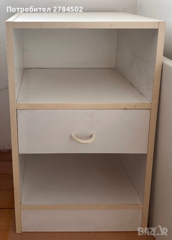 Бяло шкафче с рафтове и чекмедже, снимка 1