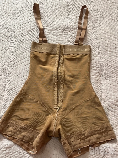 Стягащо бельо , снимка 1