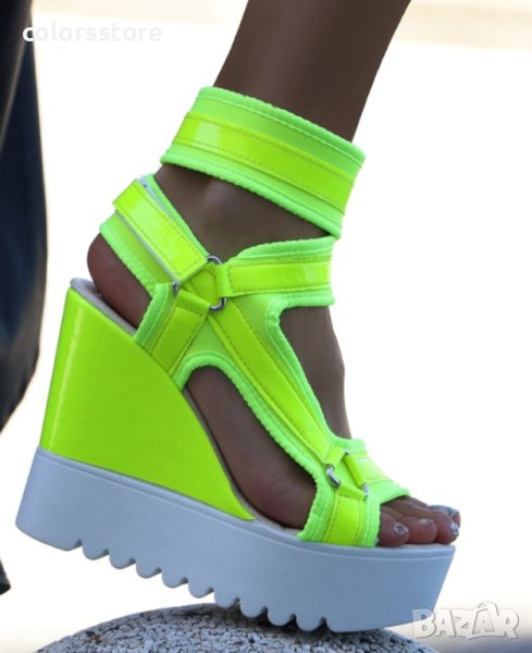 Сандали на платформа - неон - KD20, снимка 1