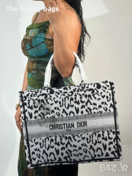 Стилна дамска чанта , снимка 1