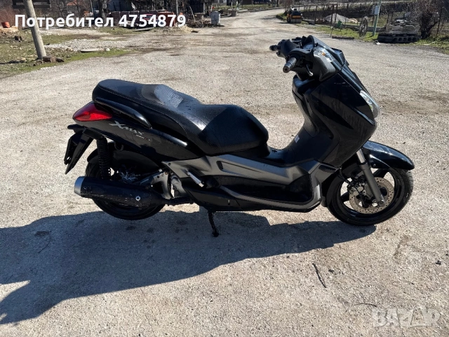 🔥 ТОП СЪСТОЯНИЕ! Yamaha XMAX 250 – 32 000км – Нови гуми – Готов за сезона! 🔥, снимка 8 - Мотоциклети и мототехника - 53706570