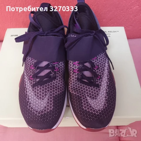 Дамски маратонки Nike , снимка 2 - Маратонки - 51395095