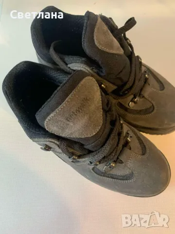 Зимни топли обувки, снимка 2 - Дамски ботуши - 48466207