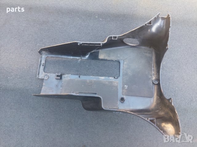Долна Пластмаса Волан VW Шаран N, снимка 3 - Части - 41669733