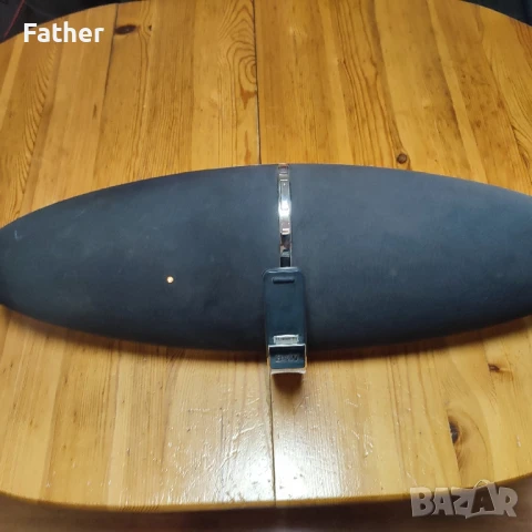 Преносима колона Bowers & Wilkins Zeppelin, снимка 2 - Bluetooth тонколони - 50970659