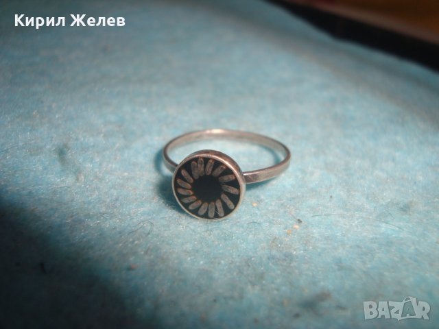 СТАР СРЕБЪРЕН МАЙСТОРСКИ с НИЕЛО ЕФЕКТ ЕМАЙЛИРАН ПРЪСТЕН СРЕБРО 925 БИЖУ МАЙСТОРСКА ИЗРАБОТКА 25356, снимка 4 - Пръстени - 35884172