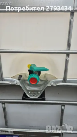 Бидони Цистерни 1000 литра от хранителна индустрия , снимка 5 - Бидони, бурета и бъчви - 49701996