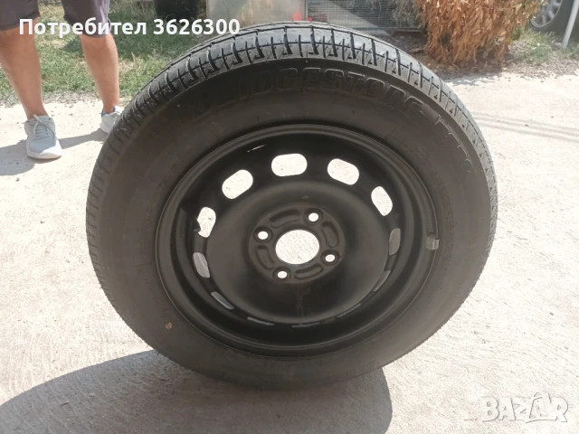 Резервна гума Форд Фиеста, снимка 2 - Гуми и джанти - 51405742