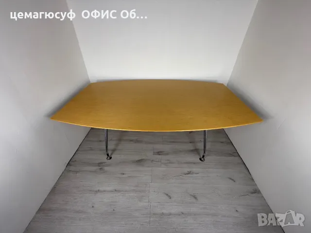 König & Neurath Summa конферентна маса, клен, 200 x 120 см – лодкова форма , снимка 4 - Маси - 49832528