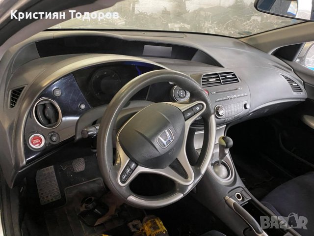 Хонда сивик на части, снимка 5 - Части - 33986930