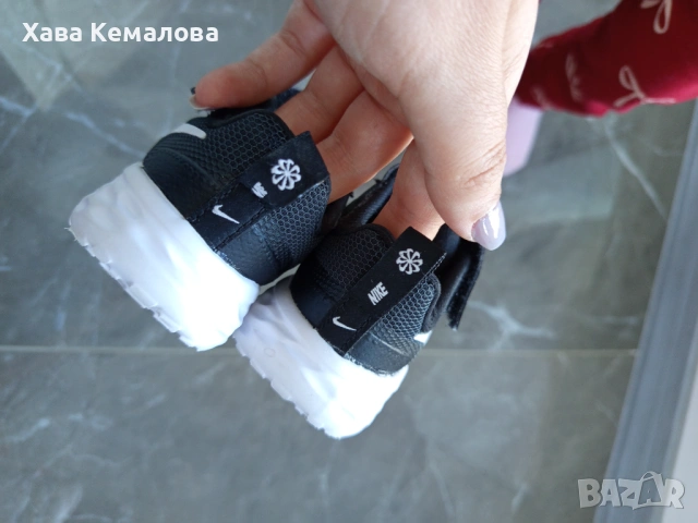 Детски маратонки Найк , снимка 3 - Детски маратонки - 53811115