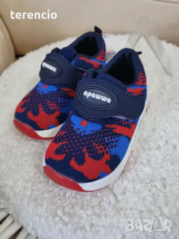 Детски маратонки - 22 номер, снимка 4 - Детски маратонки - 47745429