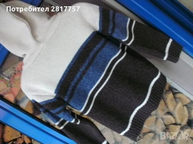 Вълнена, зимна жилетка с качулка - St Kids ! , снимка 3 - Детски пуловери и жилетки - 47958820