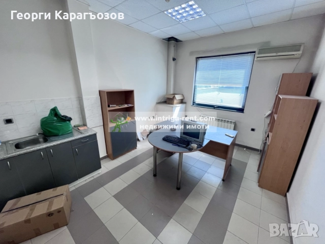 №4002 Офис за продажба в центъра на град Хасково.
