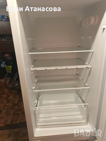 Огромен хладилник с долна камера, използван, снимка 6 - Хладилници - 53775900