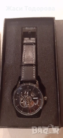 Мъжки часовник с кутия