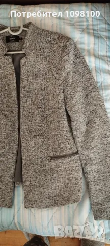 Дамско зимно сако, снимка 4 - Сака - 47355212