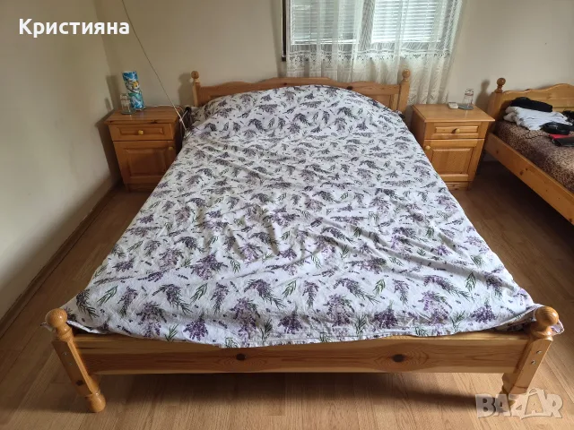 Дървена спалня + матрак и две нощни шкафчета, снимка 2 - Спални и легла - 55876846