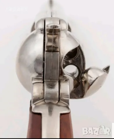 Класиката на уестърна. Каубойски револвер Колт, пистолет Colt 45, снимка 3 - Колекции - 24631792